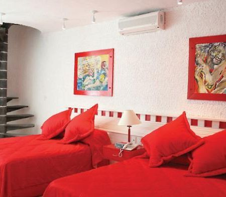 Hotel Montroi Colima Zimmer foto